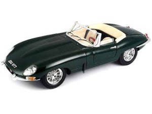 Bburago. Jaguar E Cabriolet (1961), grøn, 1:18